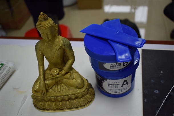 佛像的修補(bǔ)膠水 佛像的修補(bǔ)膠水