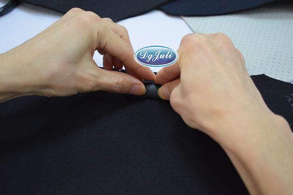 橡膠瞬間膠水圖片 橡膠瞬間膠水圖片